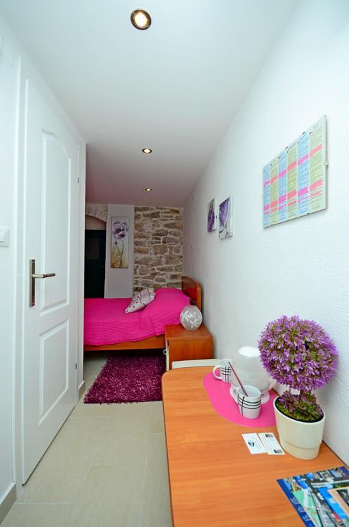 Villa Capo Split Room photo