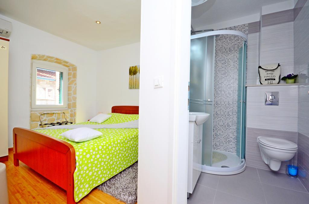 Villa Capo Split Room photo